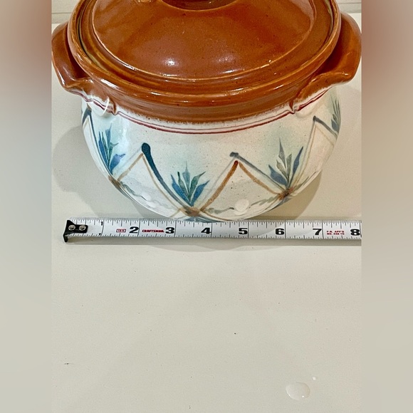 Basin Creek Pottery, 2 quart casserole with lid. Handmade hand painted cottage - Picture 6 of 6